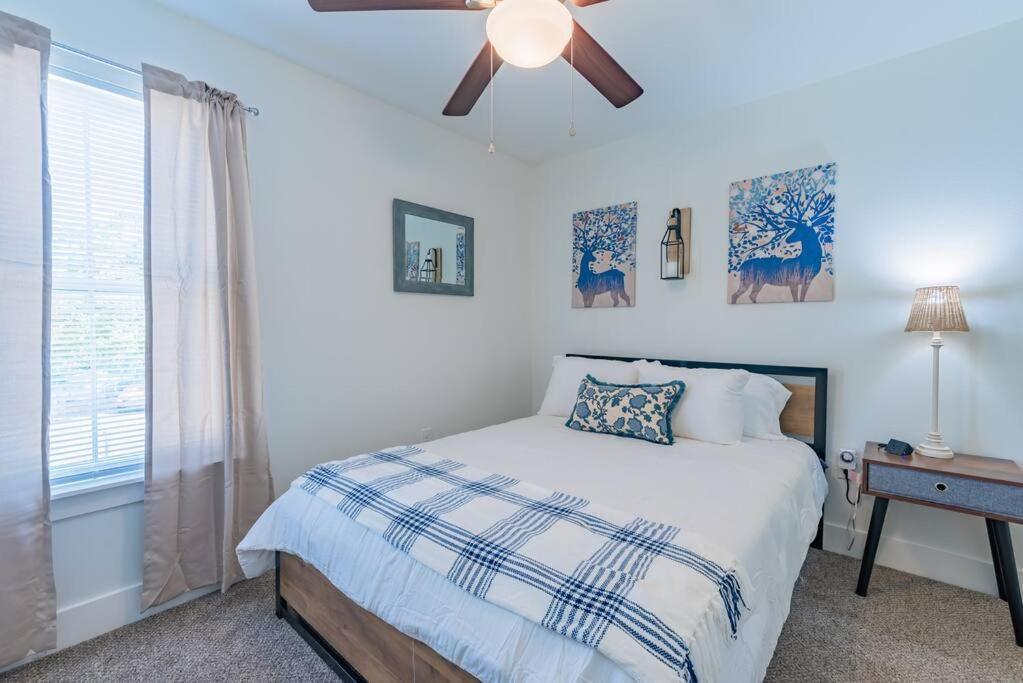Secret Garden Apartment San Antonio Exterior photo