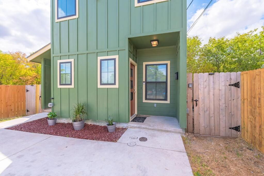 Secret Garden Apartment San Antonio Exterior photo